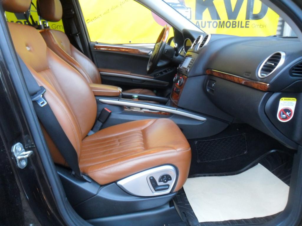 Mercedes-Benz ML 320