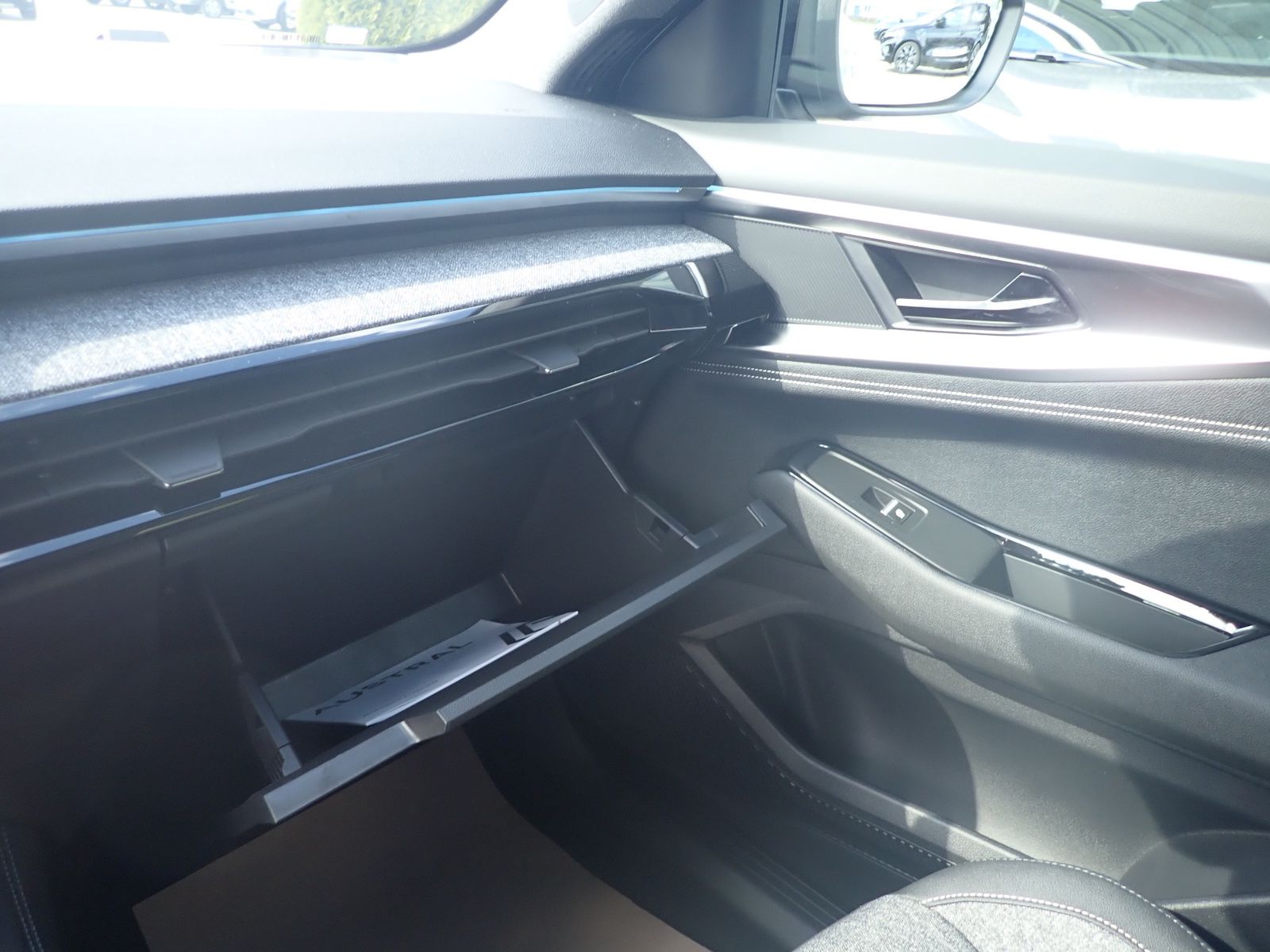 Fahrzeugabbildung Renault Austral Techno Full Hybrid E-Tech 200