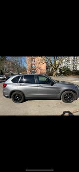 BMW X5 xDrive50i - - BMW X5 Gebrauchtwagen in Berlin