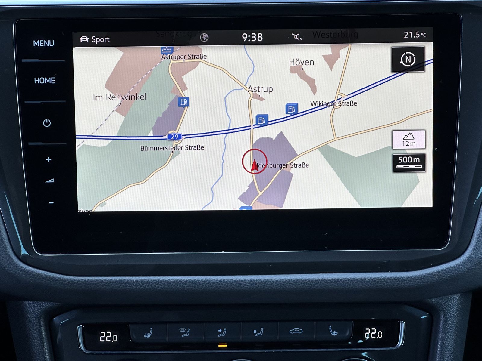 Fahrzeugabbildung Volkswagen Tiguan 1.5 TSI DSG R-Line NAV+LED+HUD+ACC+KAMERA