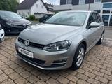 Volkswagen Golf VII Lim. Cup+Tempomat+Parkhilfe+Garantie+ - Volkswagen Golf Limousine Cup mit Diesel-Antrieb