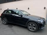 Mercedes-Benz GLC 250  4Matic 1 Hand Navi Led R-cam Ahk uvm... - gebrauchte Mercedes-Benz GLC 250 aus dem Jahr 2018