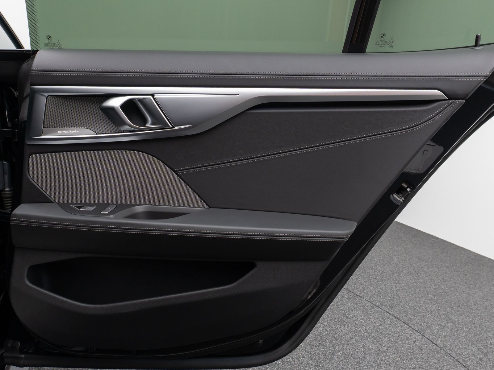 Fahrzeugabbildung BMW M850i xD GranCoupé Panorama Laser H/K SoftCl 20"