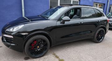 Porsche Cayenne - 2