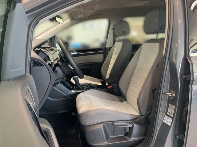 Touran 2.0 TDI HIGHLINE 7-SITZE LED+KAMERA+AHK