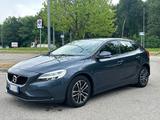 Volvo V40 D2 Geartronic R-Design | Navi LED PDC  - Volvo V40 Limousine R design mit Diesel-Antrieb
