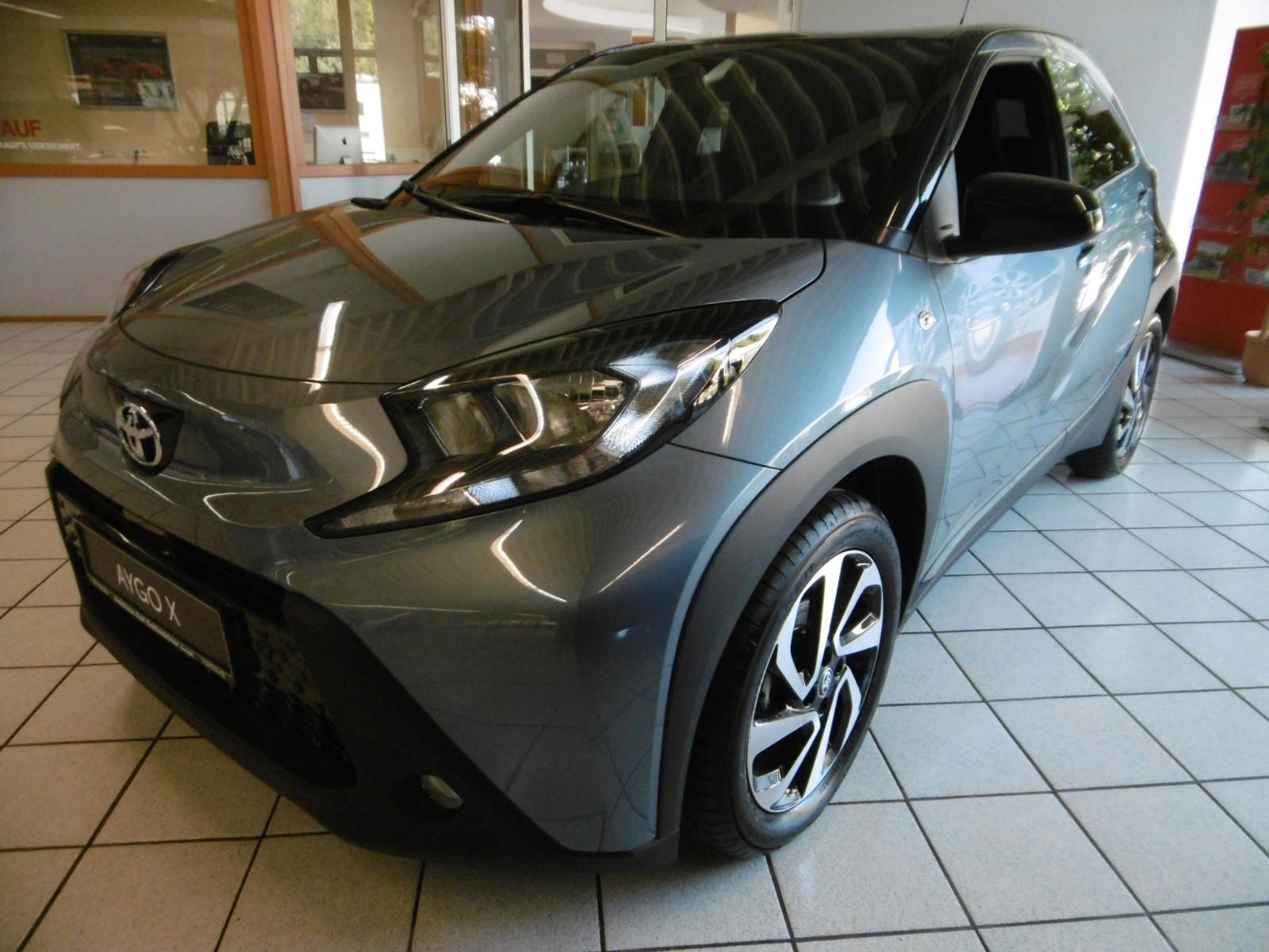 Toyota Aygo X Team D