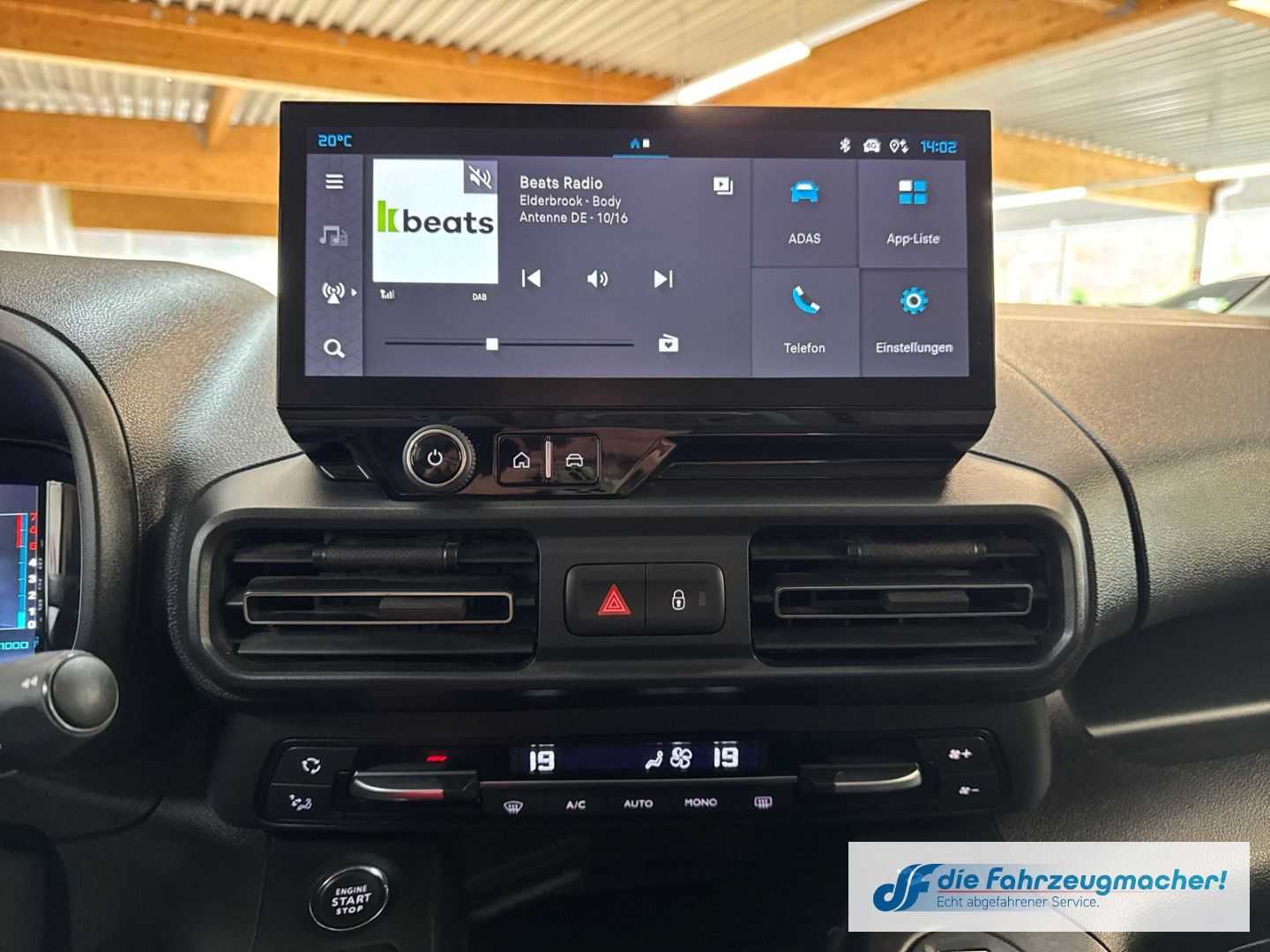 Fahrzeugabbildung Citroën Berlingo Max M Navi Digitales Cockpit Soundsyste