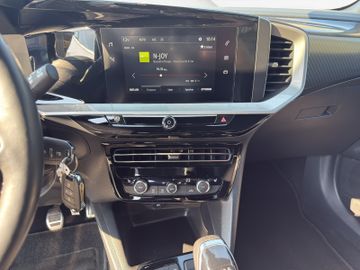 Fotografie des Opel Mokka GS Alcantara Kamera LED Sitzheizung PDC