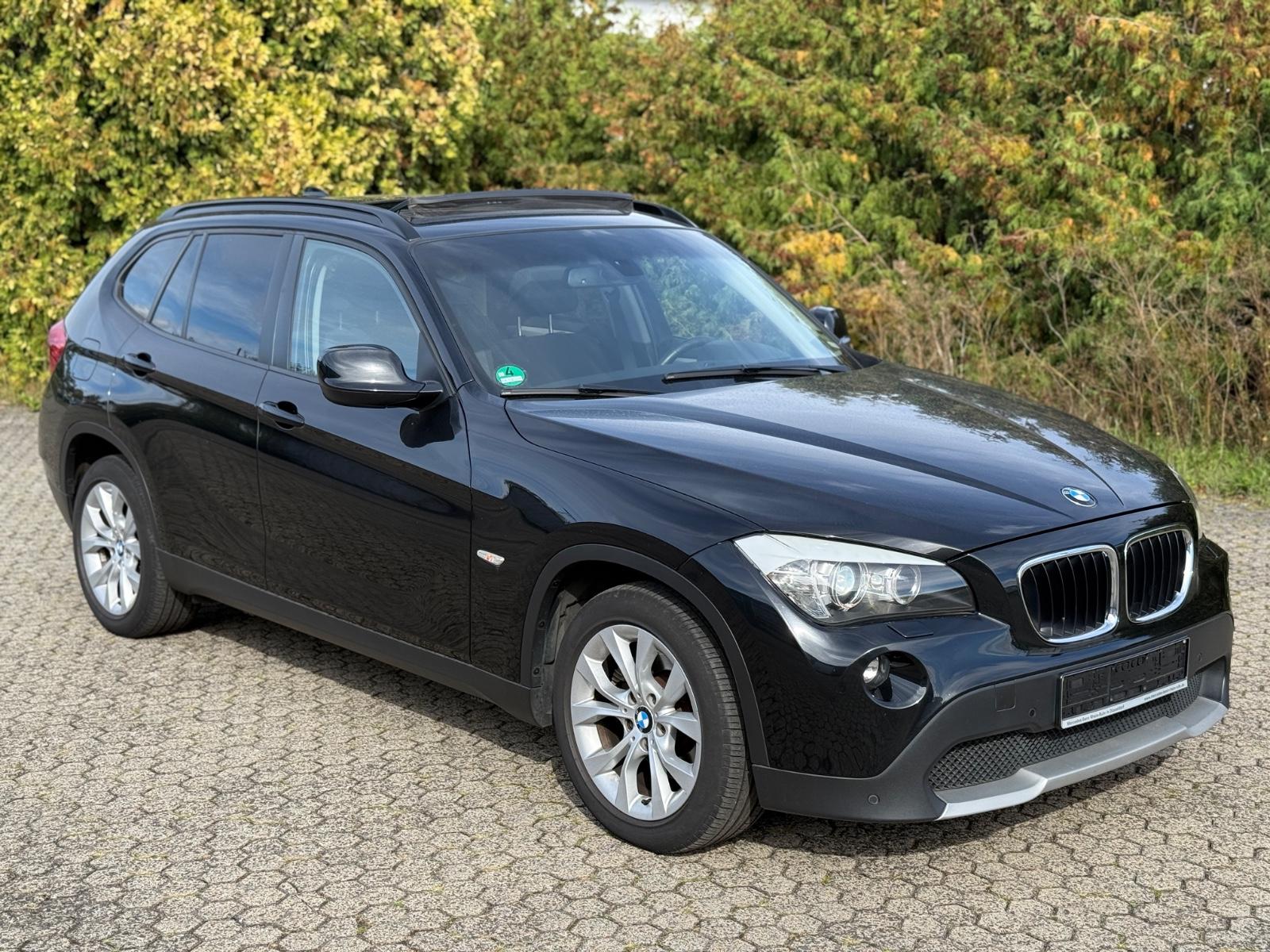 BMW X1 3.0 XDRIVE * BVA * PANORAMIQUE * XENON * GPS* | 218 ch | 4X4