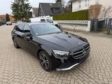 Mercedes-Benz E 220dT,Avantgard,Multibiem ,Navi,,M.Hybrid,MBUX - Mercedes-Benz E 220 aus 2023