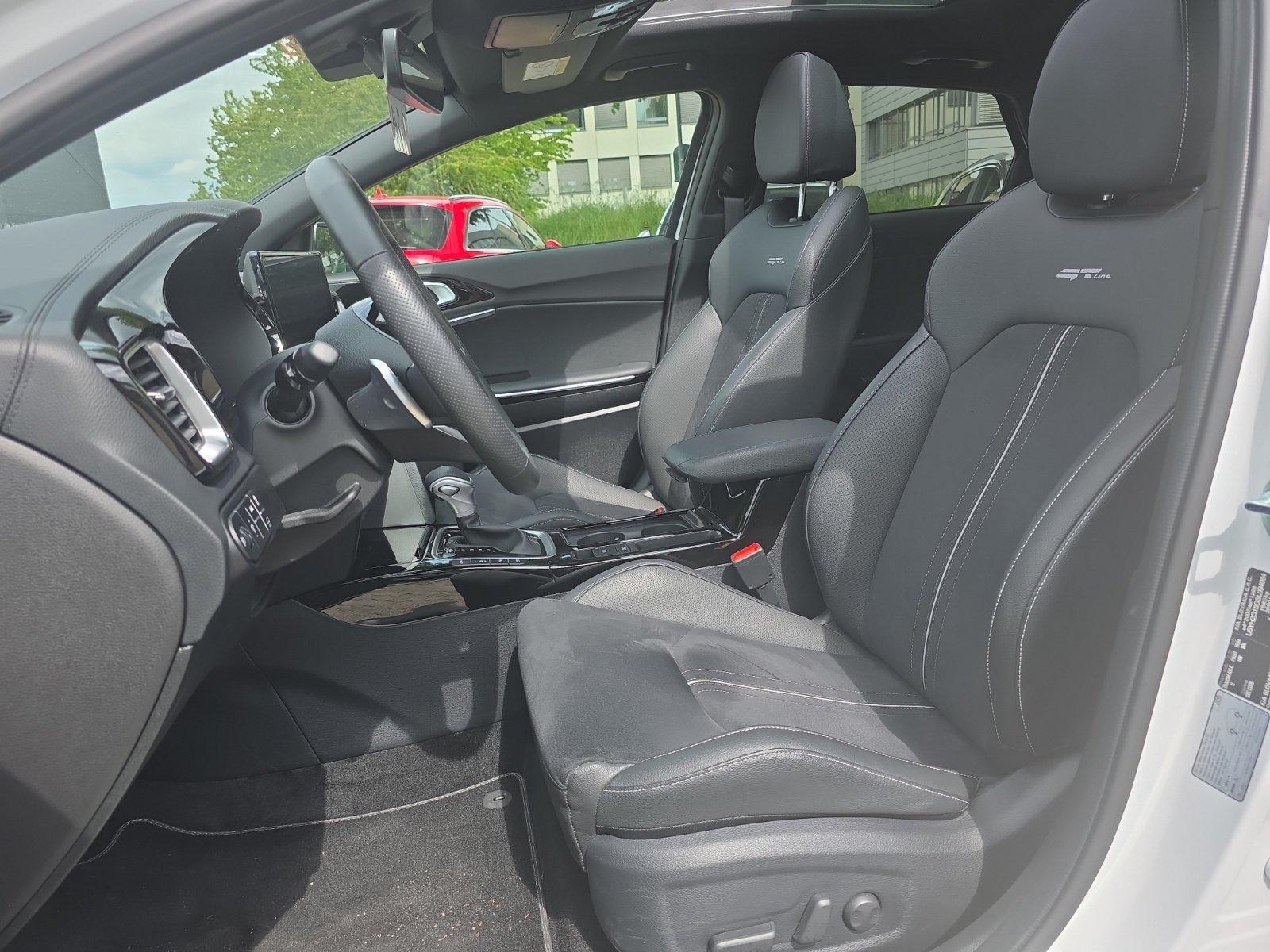 Kia Procee'd 1.5 T-GDI DCT GT-Line NAVI LED ACC