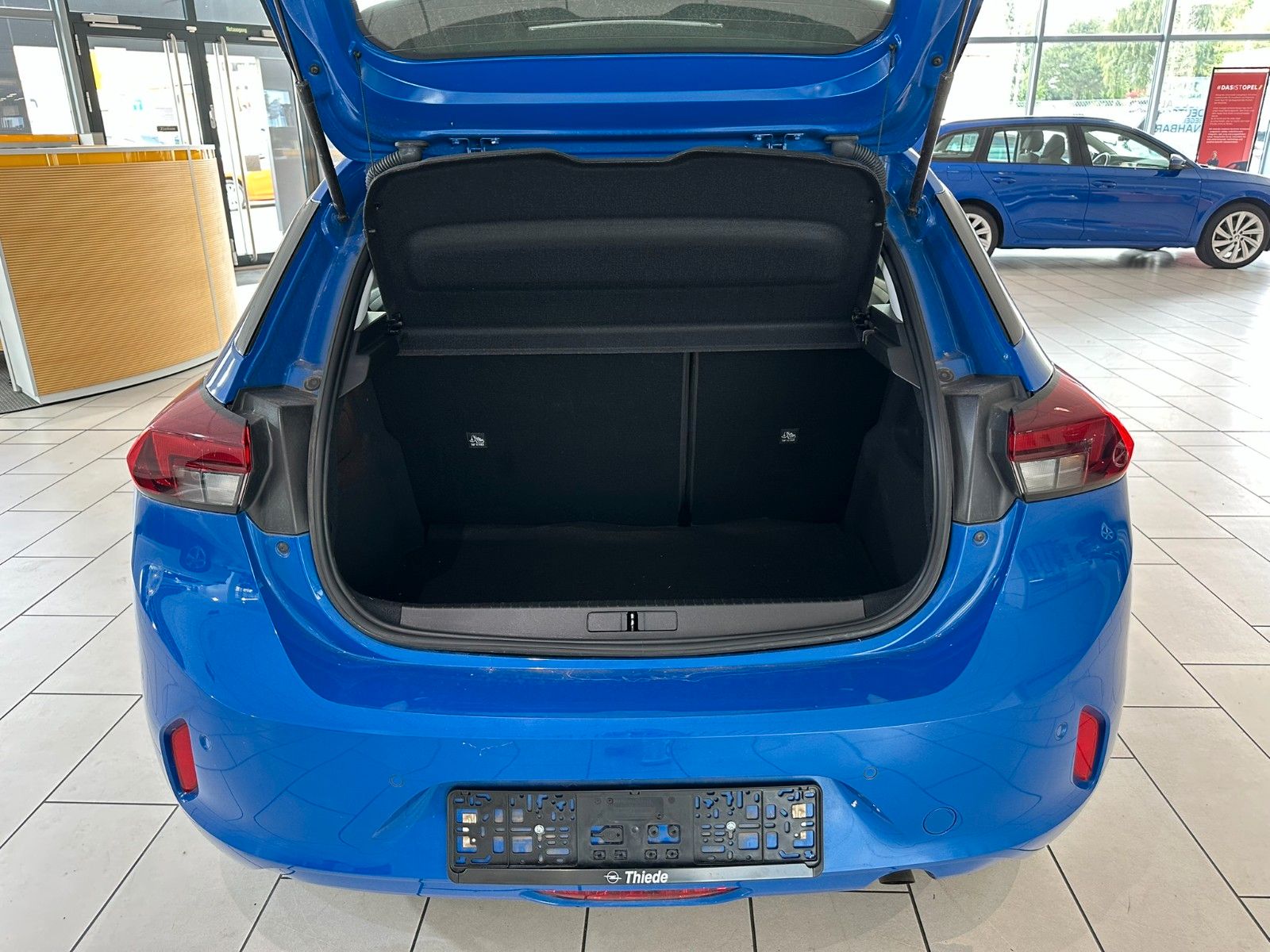 Fahrzeugabbildung Opel Corsa F Edition 1.2T NAVI/PDC/R'CAM/ALU/TEMPOMAT