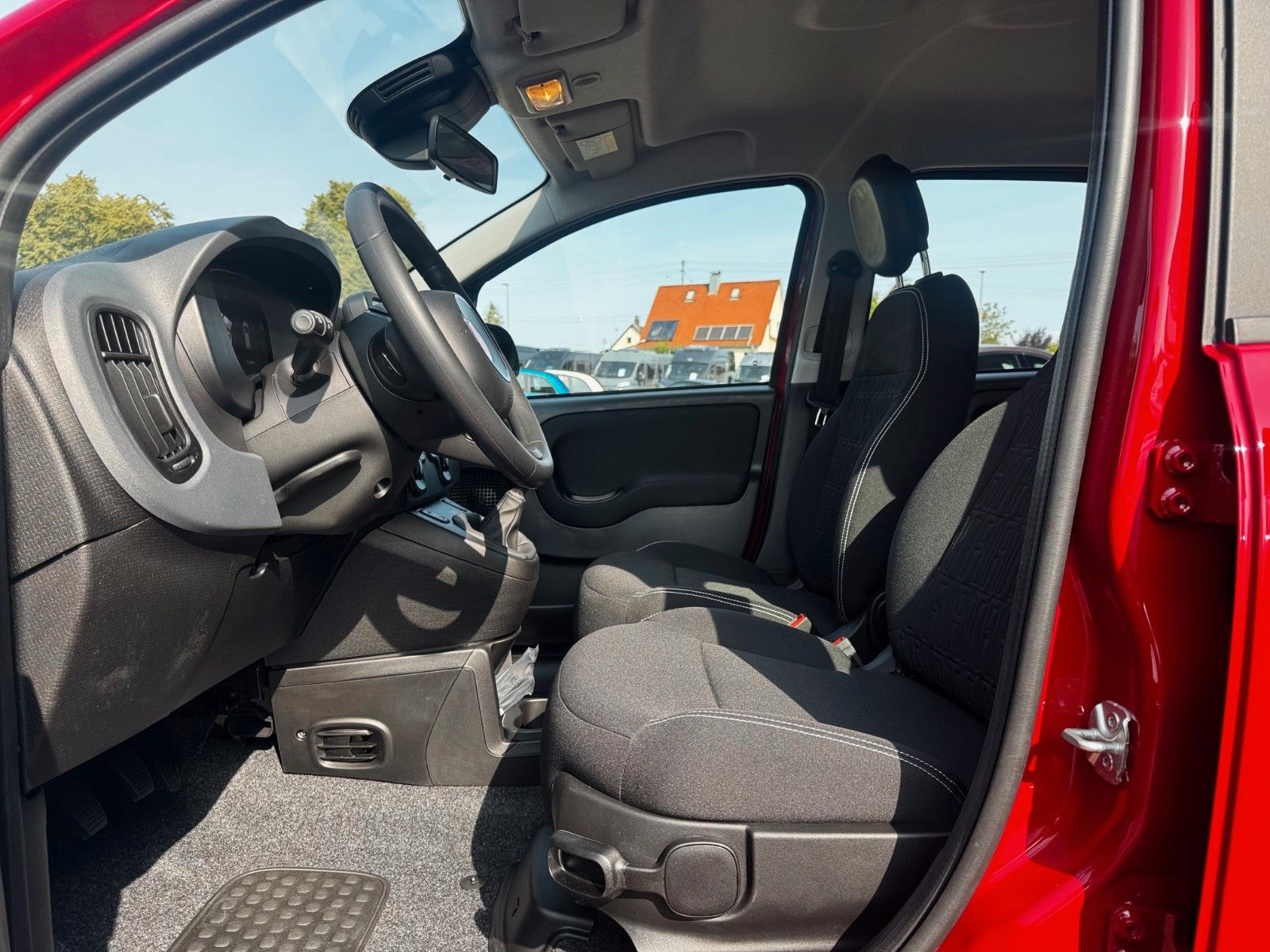 Fahrzeugabbildung Fiat Panda 1.0 GSE Hybrid DAB KLIMA VIRTUEL. COCKPIT