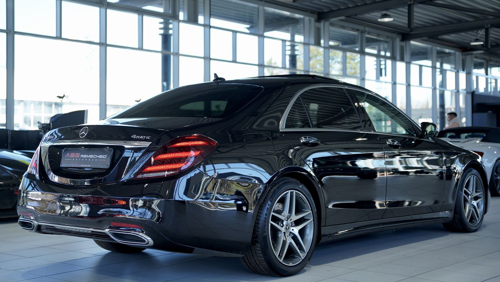 Mercedes Benz S 400