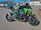 Kawasaki Z 900 F rund 2000€ Zubehör - KAWASAKI NAKED BIKE