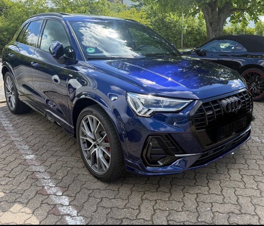 Image of Audi Q3