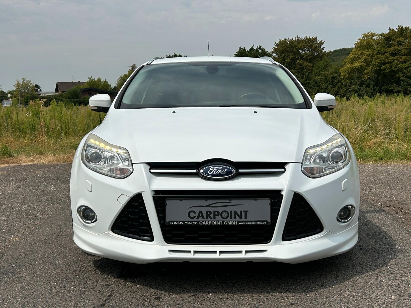 Ford Focus 2013 — photo 41