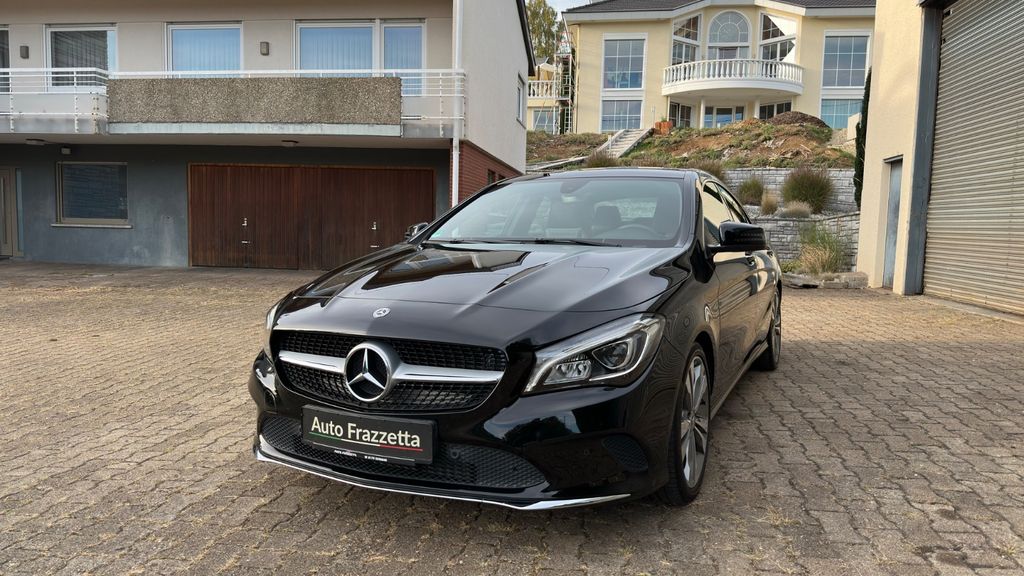 Image of Mercedes-Benz CLA 180