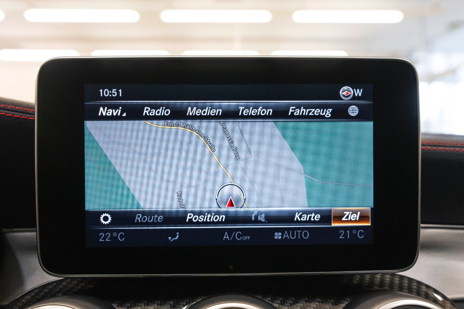 Fahrzeugabbildung Mercedes-Benz C 43 AMG C63 Optik BURMESTER CARBON KAM LED NAV