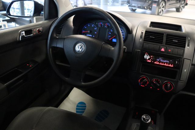 Fahrzeugabbildung Volkswagen Polo IV Comfortline|SERVO|KLIMA|ELK.FENSTER|TÜV