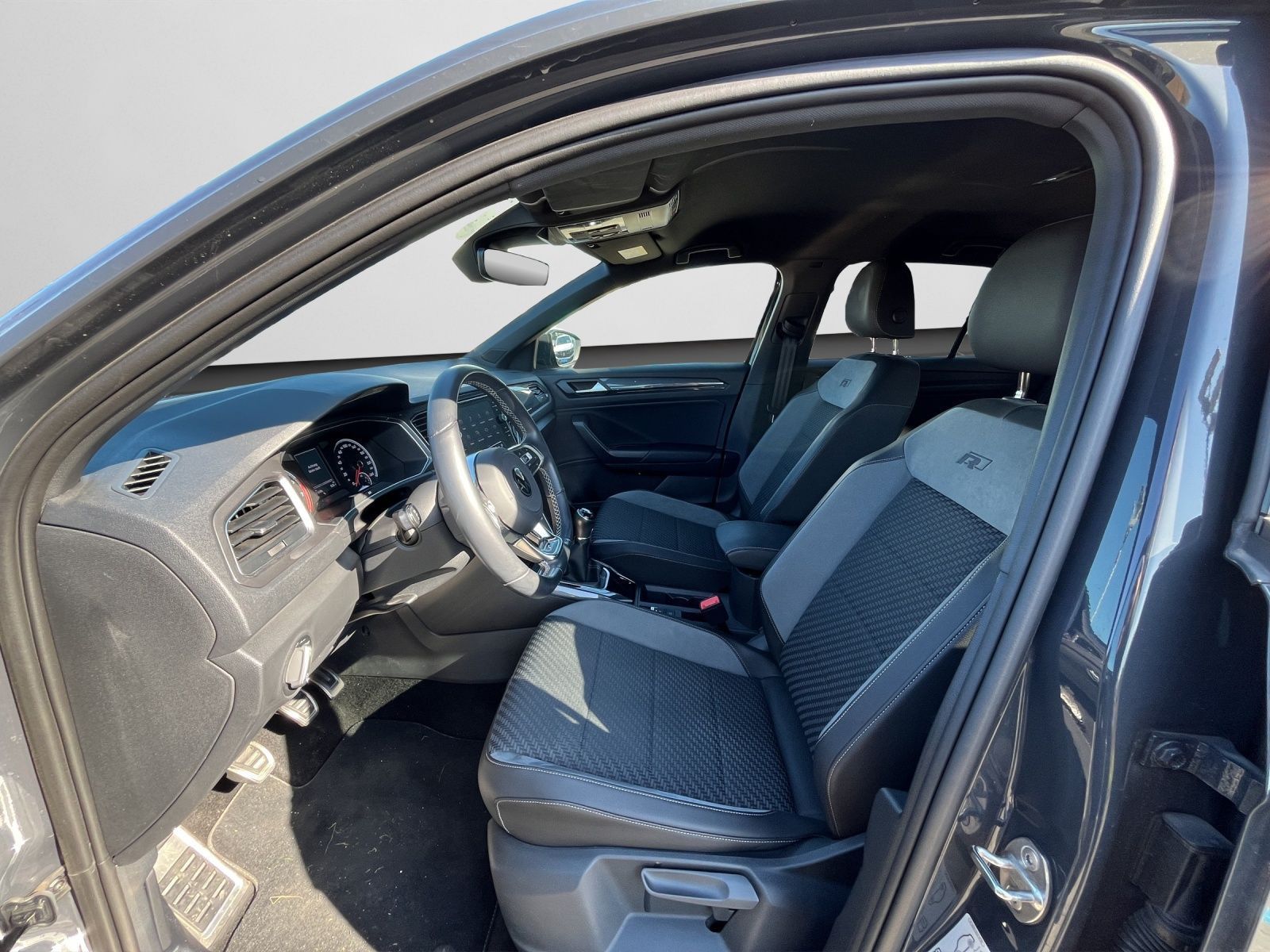 Volkswagen T-Roc - Bild 13