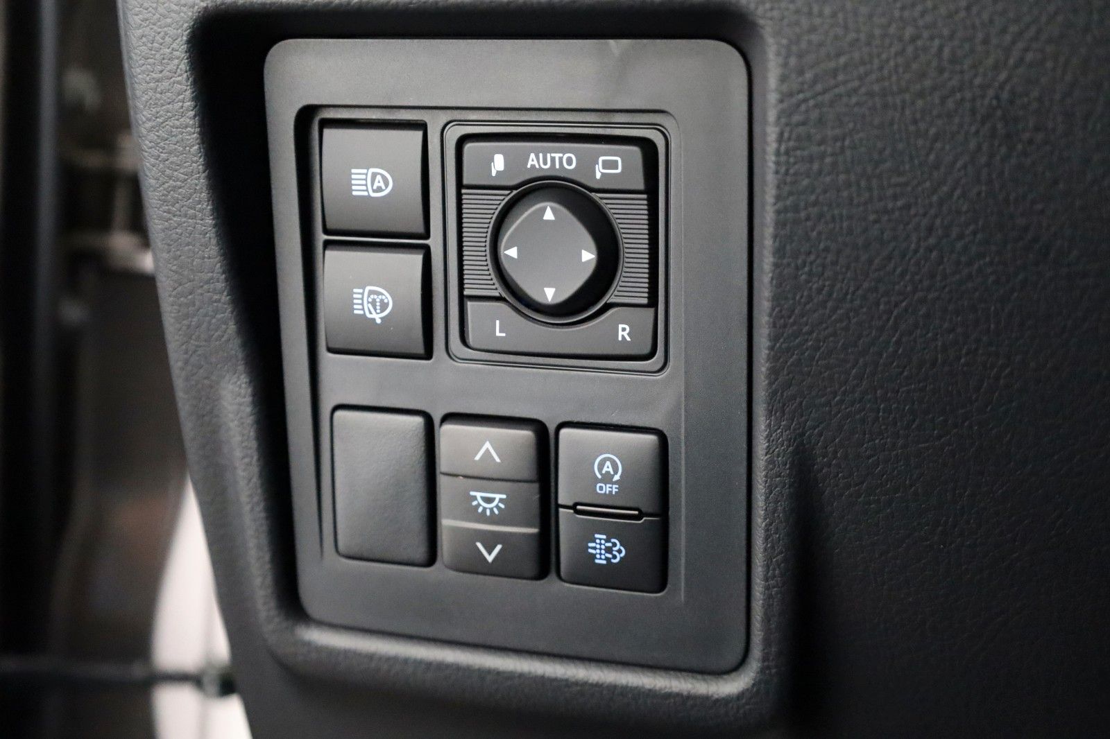 Fahrzeugabbildung Toyota Land Cruiser Comfort,Leder,Navi,4xSH,Sitzlüftung