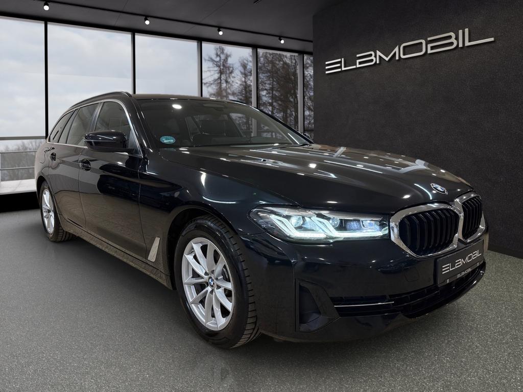 BMW 520 d xDrive Touring LEDAHKBMW Individual1H 2021