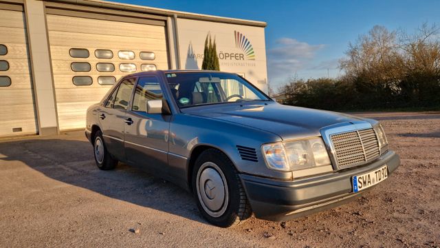 Mercedes-Benz 300 turbo diesel