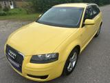 Audi A3 Sportback 1.6 FSI Attraction - Audi A3 aus 2005: Sportback