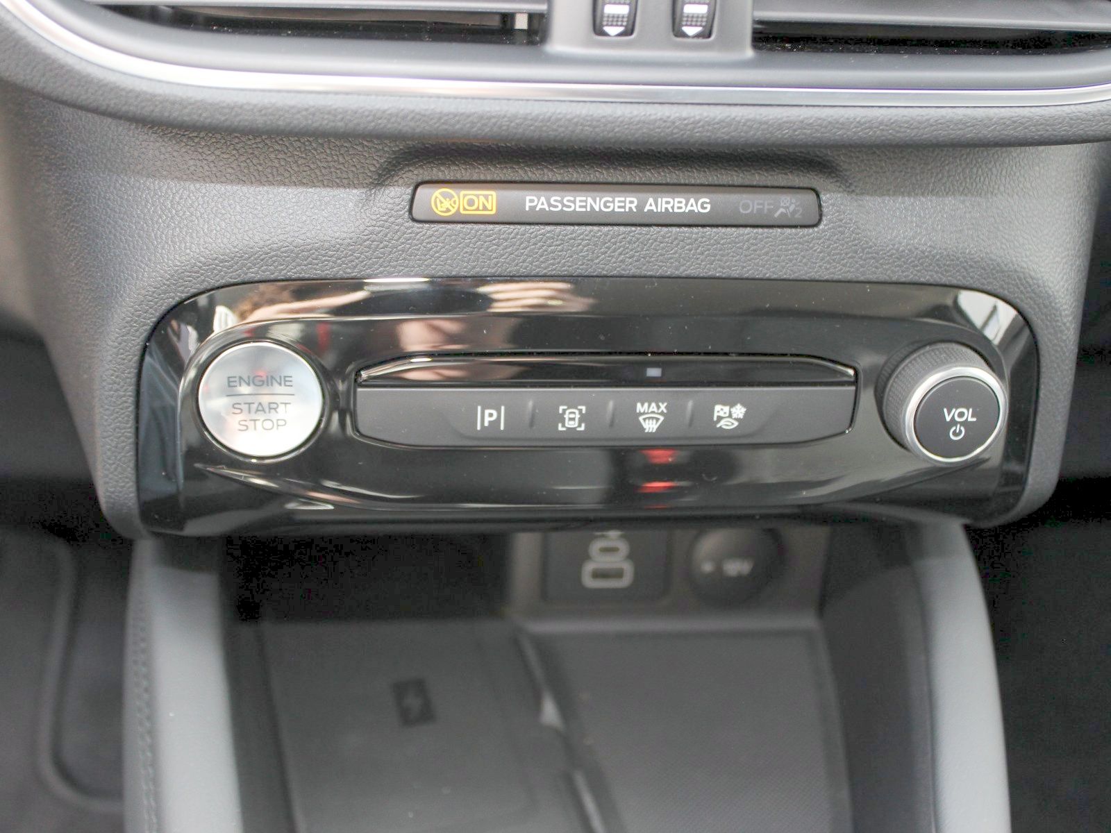 Fahrzeugabbildung Ford Kuga Hybrid Titanium