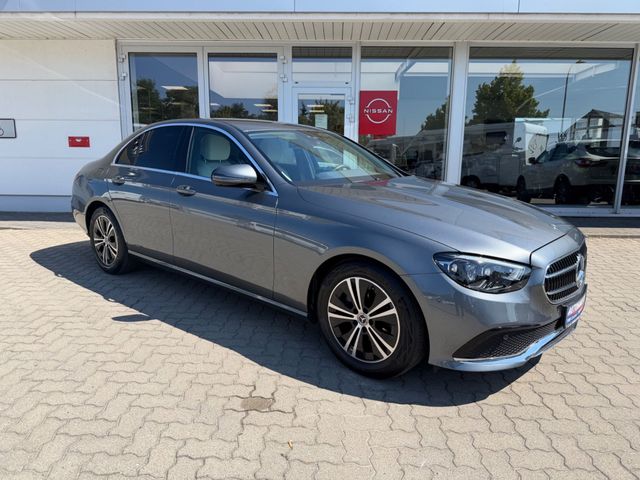 MERCEDES-BENZ E 220 d Avantgarde Multibeam LED Navi Kamera    
