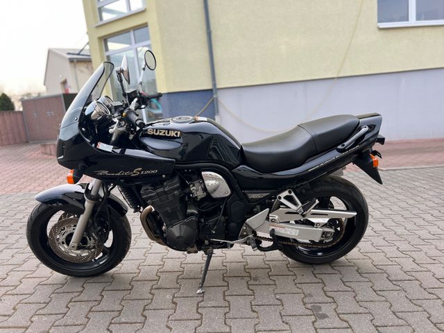 Suzuki Bandit 1200S