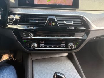 Fahrzeugabbildung BMW 540 d Lim xDrive M Sport LED Nav Prof Leder RFK