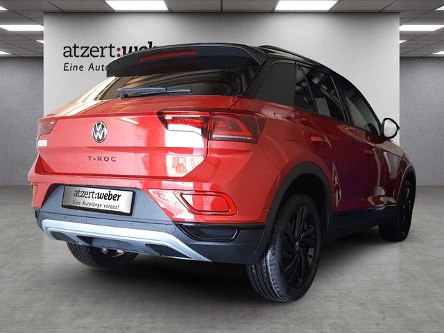 Fahrzeugabbildung Volkswagen T-Roc Black Style 1.5TSI DSG AHK Matrix Massage