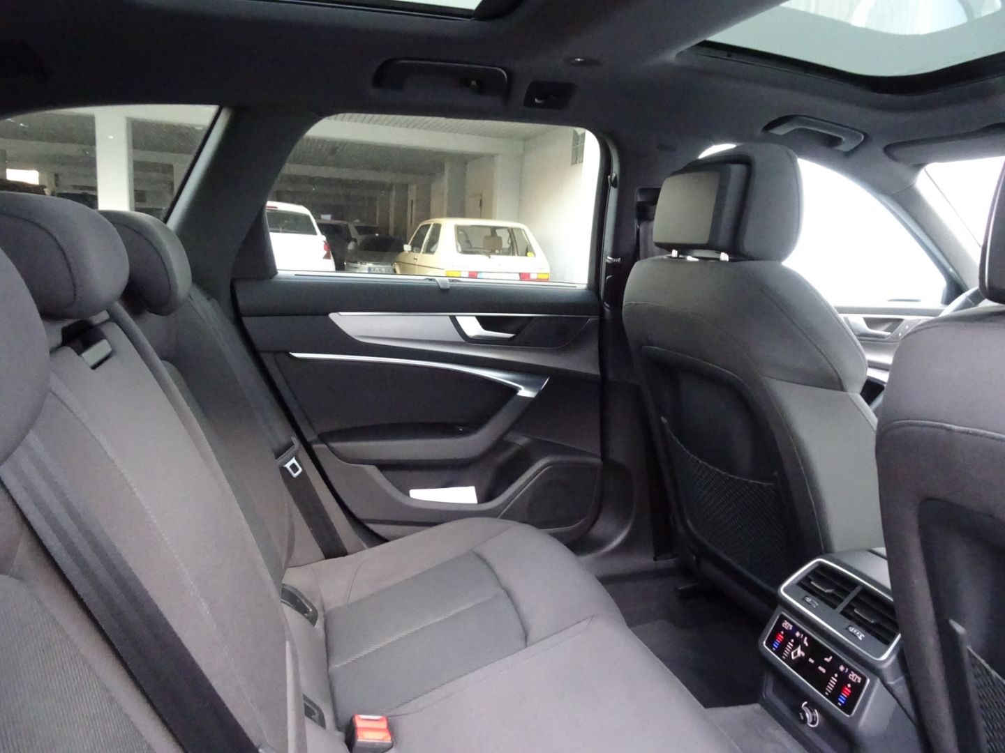 A6 Avant 40 2.0 TDI S tronic AHK/ACC/LED/Pano/el
