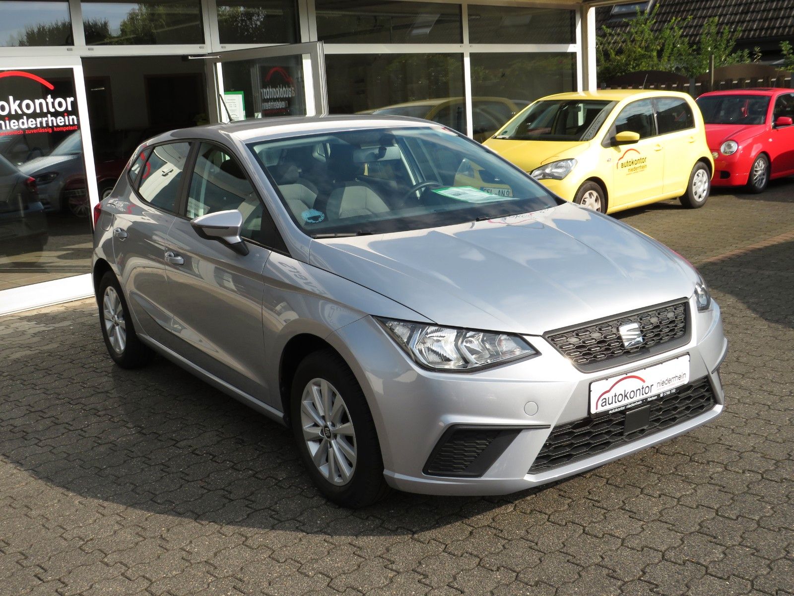 Fahrzeugabbildung SEAT Ibiza Style DSG NAVI PDC MIRROR-LINK GJ 1.HAND