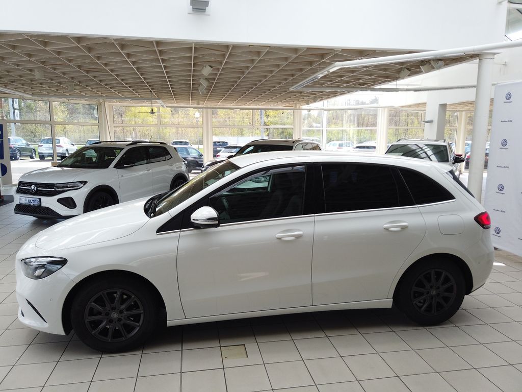 Image of Mercedes-Benz B 180