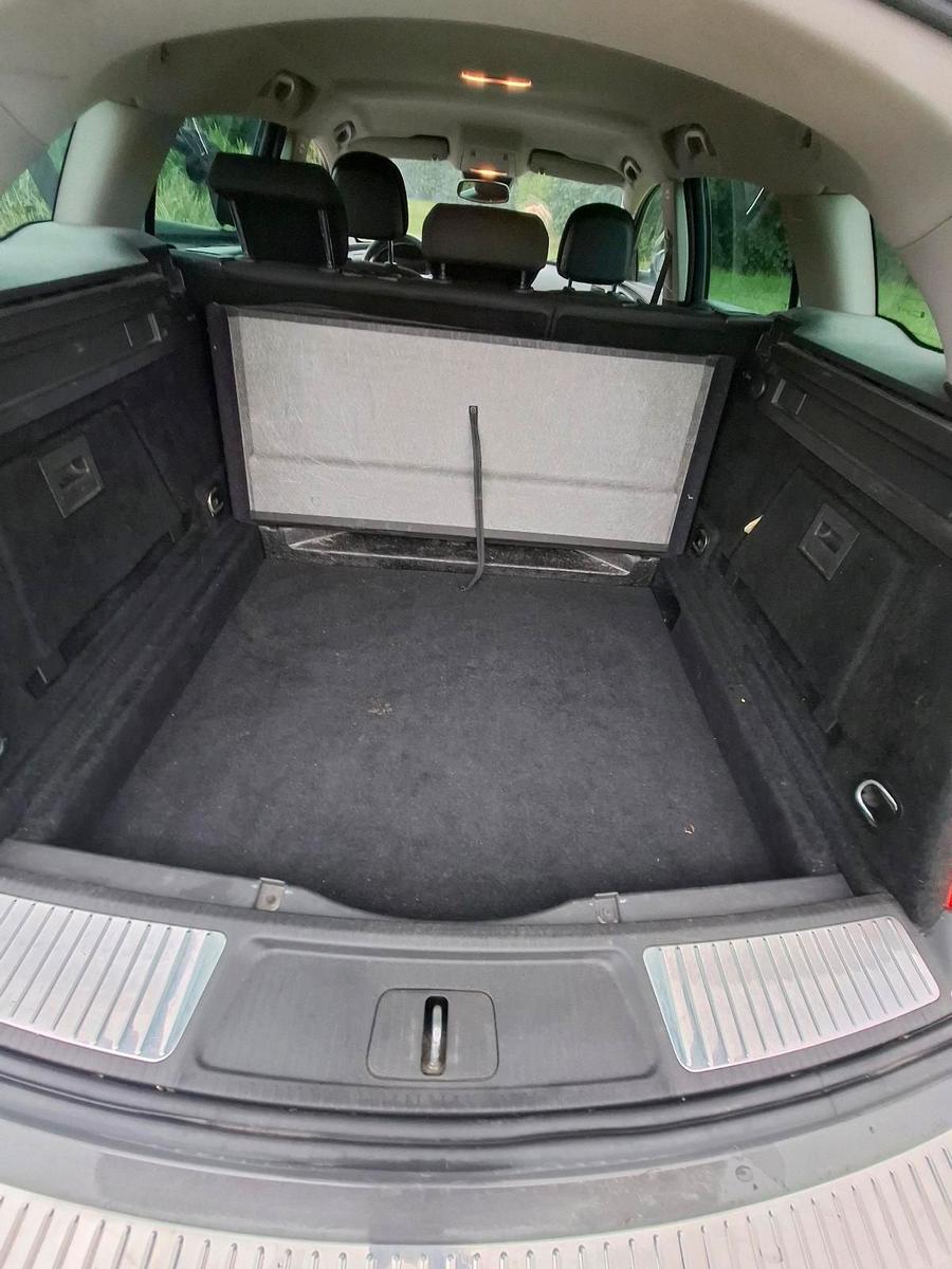 Opel Insignia 2014 — photo 11