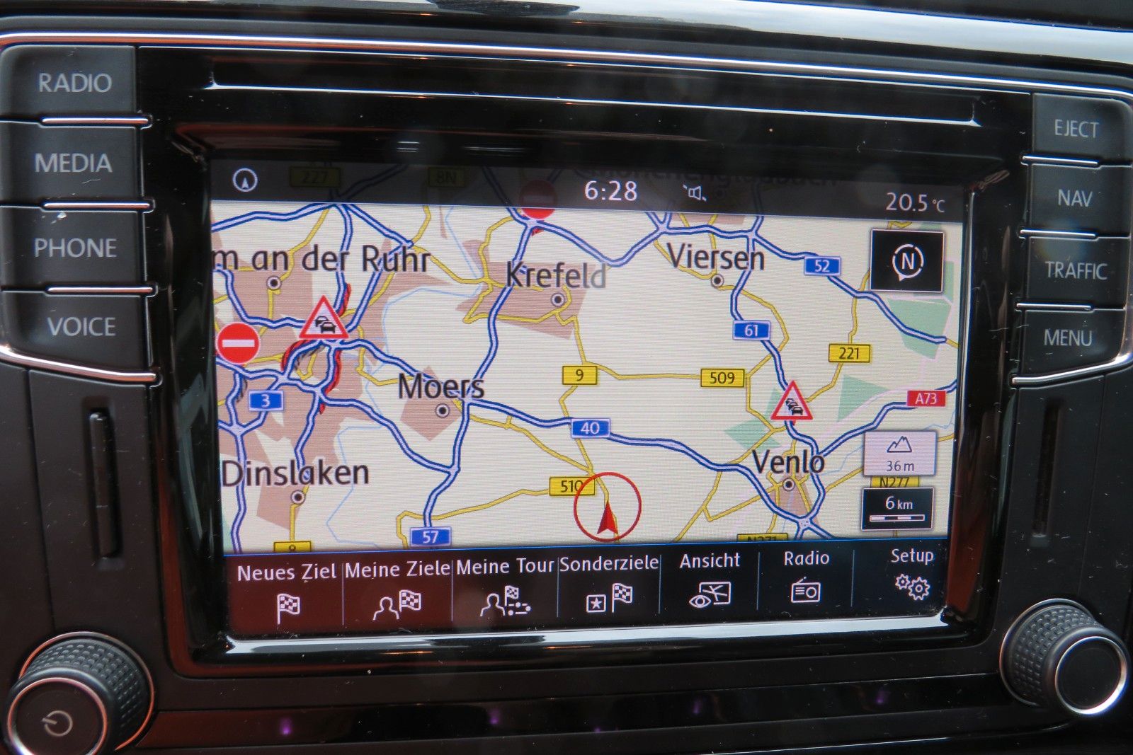 Fahrzeugabbildung Volkswagen Beetle Lim. Club XENON NAVI APP-CONNECT PDC 18`