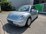 Volkswagen New Beetle Cabriolet 1.6 Highline AHK SHZ - Volkswagen New Beetle mit Benzin-Antrieb: Silber, Cabrio