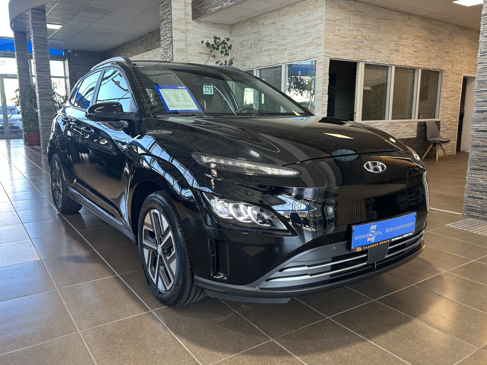 Hyundai Kona Trend R.Cam Navi Krell SHZ LED ACC DAB