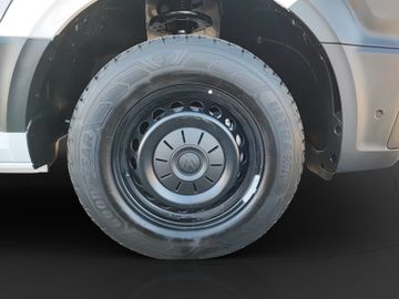 Volkswagen Crafter - 12
