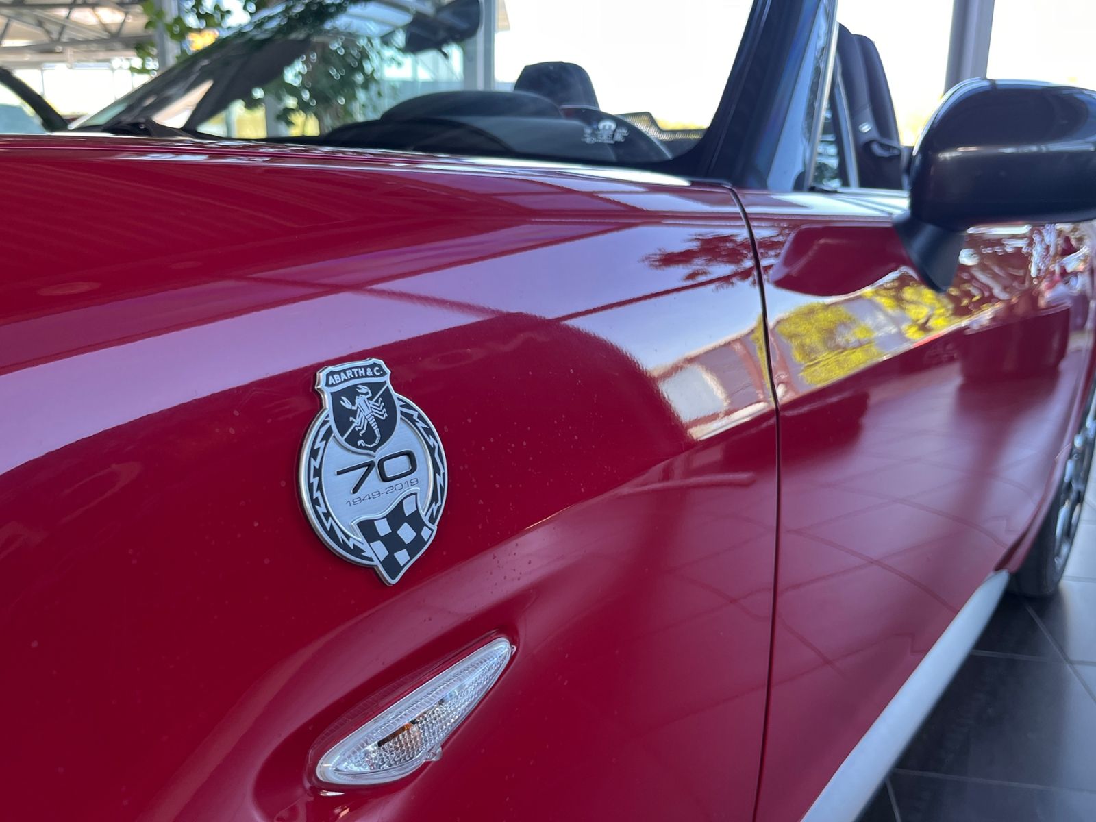 Fahrzeugabbildung Abarth 124 Spider Turismo LED BOSE NAVI