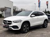 Mercedes-Benz GLA250 4Matic Progressiv AHK KAM AMBI SHZ LED BT - Mercedes-Benz GLA 250 mit Benzin-Antrieb: Automatik