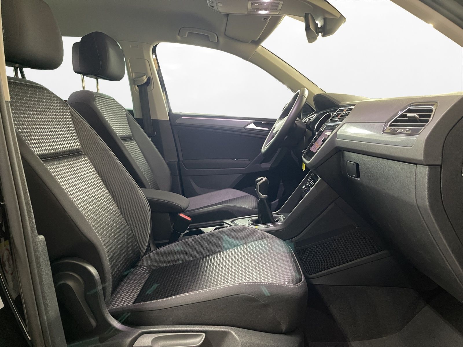 Volkswagen Tiguan - Bild 17