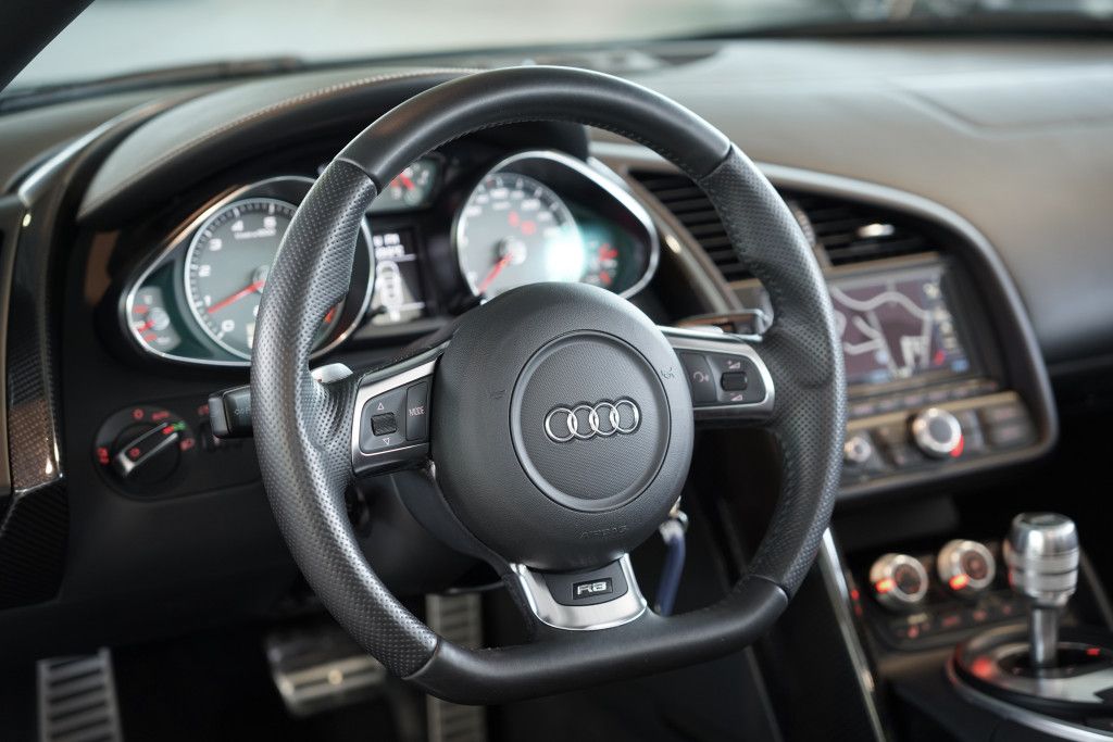 Audi R8
