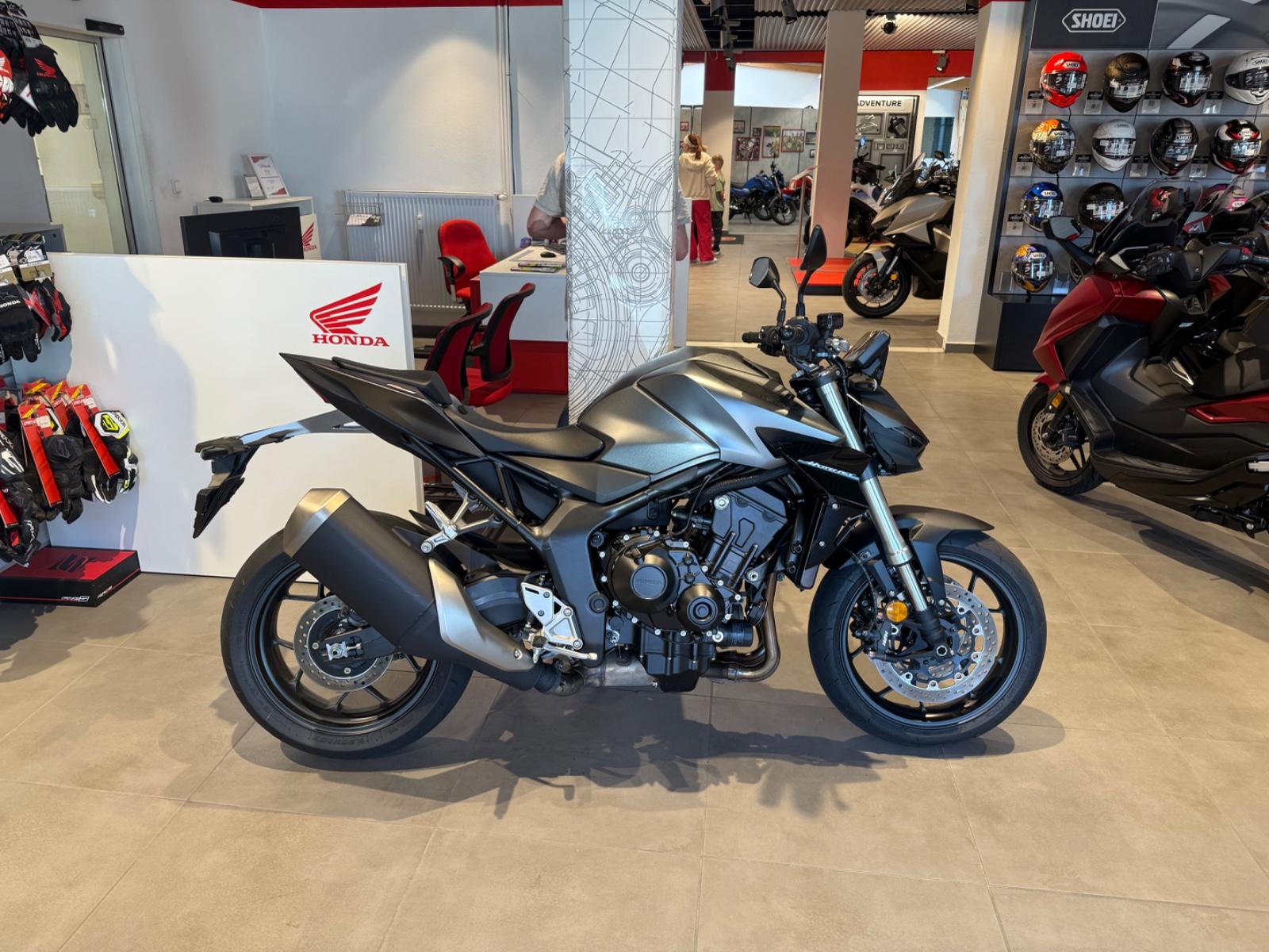 Honda CB1000 Hornet *Service neu*