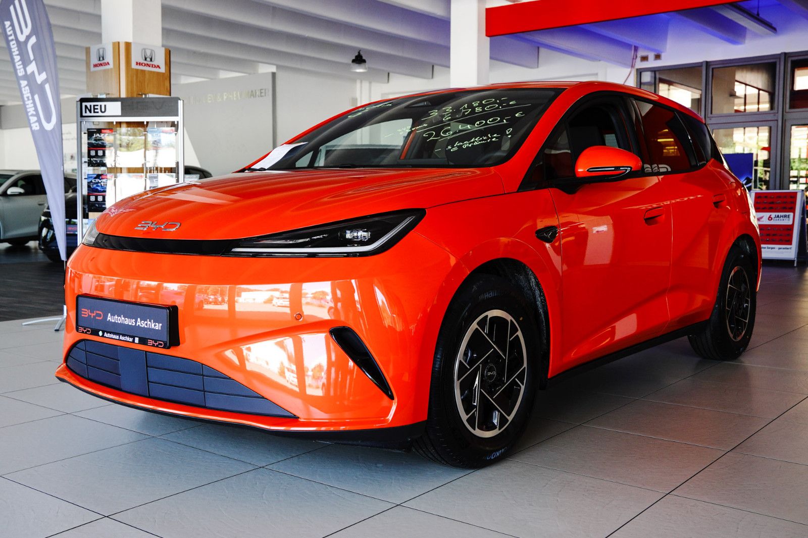 BYD DOLPHIN