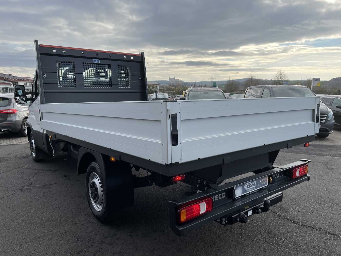 Fahrzeugabbildung Iveco Daily 35S14 Pritsche *AHK*Klima*